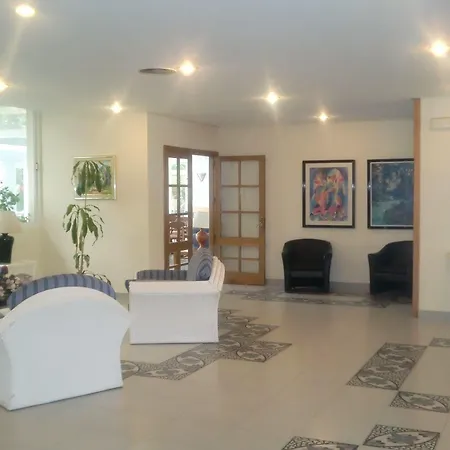 Diamant Aparthotel 4*