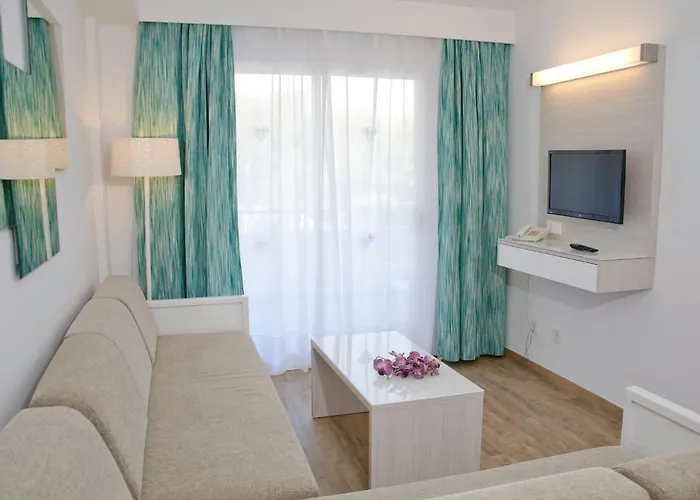 Aparthotel Diamant 4*