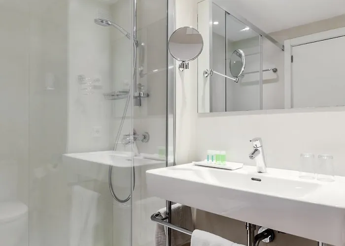 Diamant 4* 칼라 라트자다